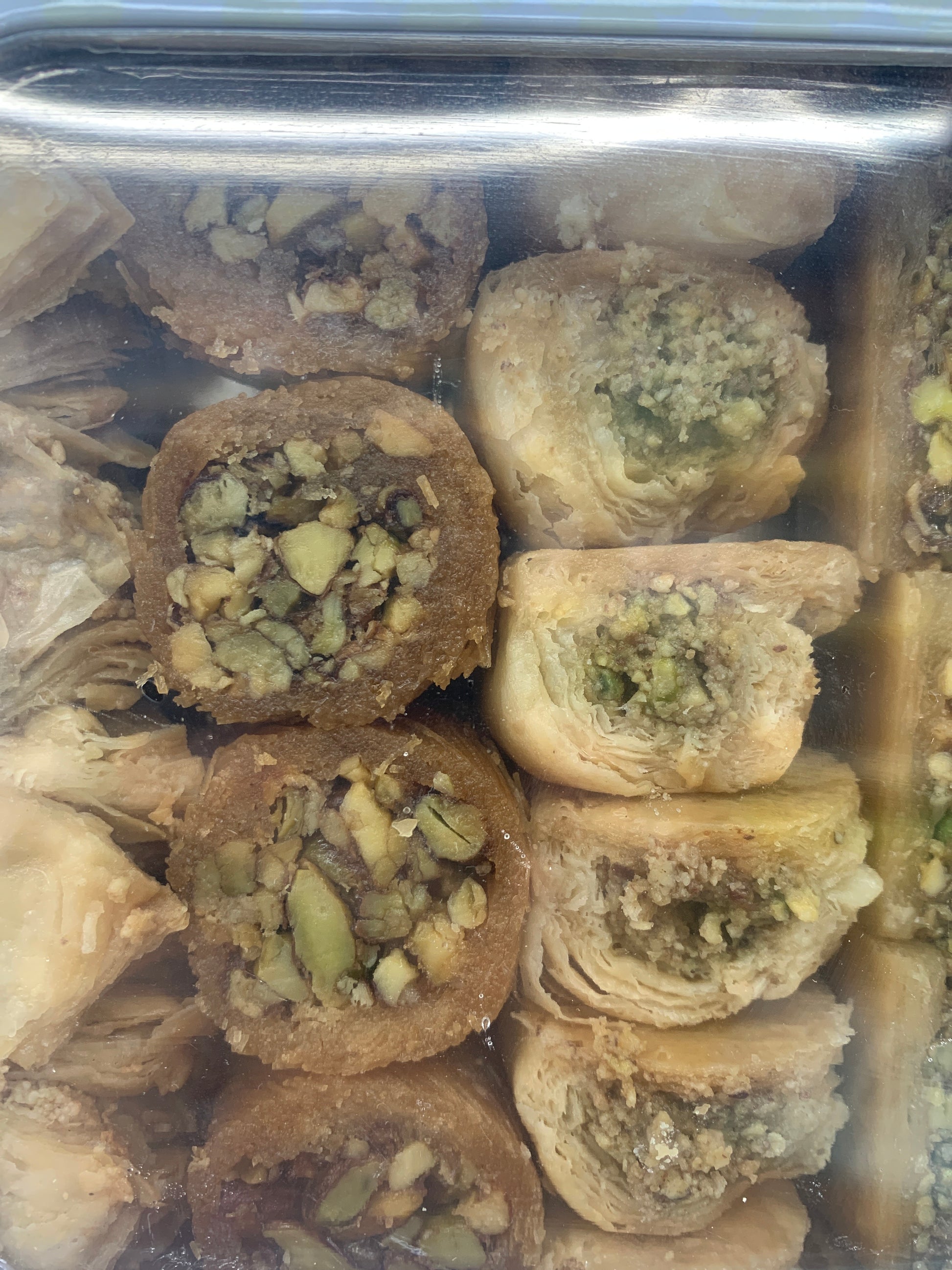 Assortiment Libanais de Baklava – Al Sultan Sweets 900g - Epicerie Barakka